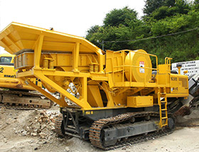 Crawler Type Mobile Impact Crusher